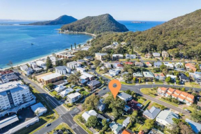 Starfish Lodge, 2-1a Messines St - pet friendly, air con and Wi-Fi, Shoal Bay